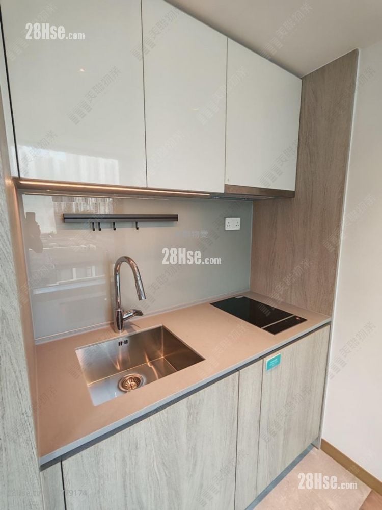 蔚蓝东岸 租盘 1 房 , 1 浴室 271 平方尺