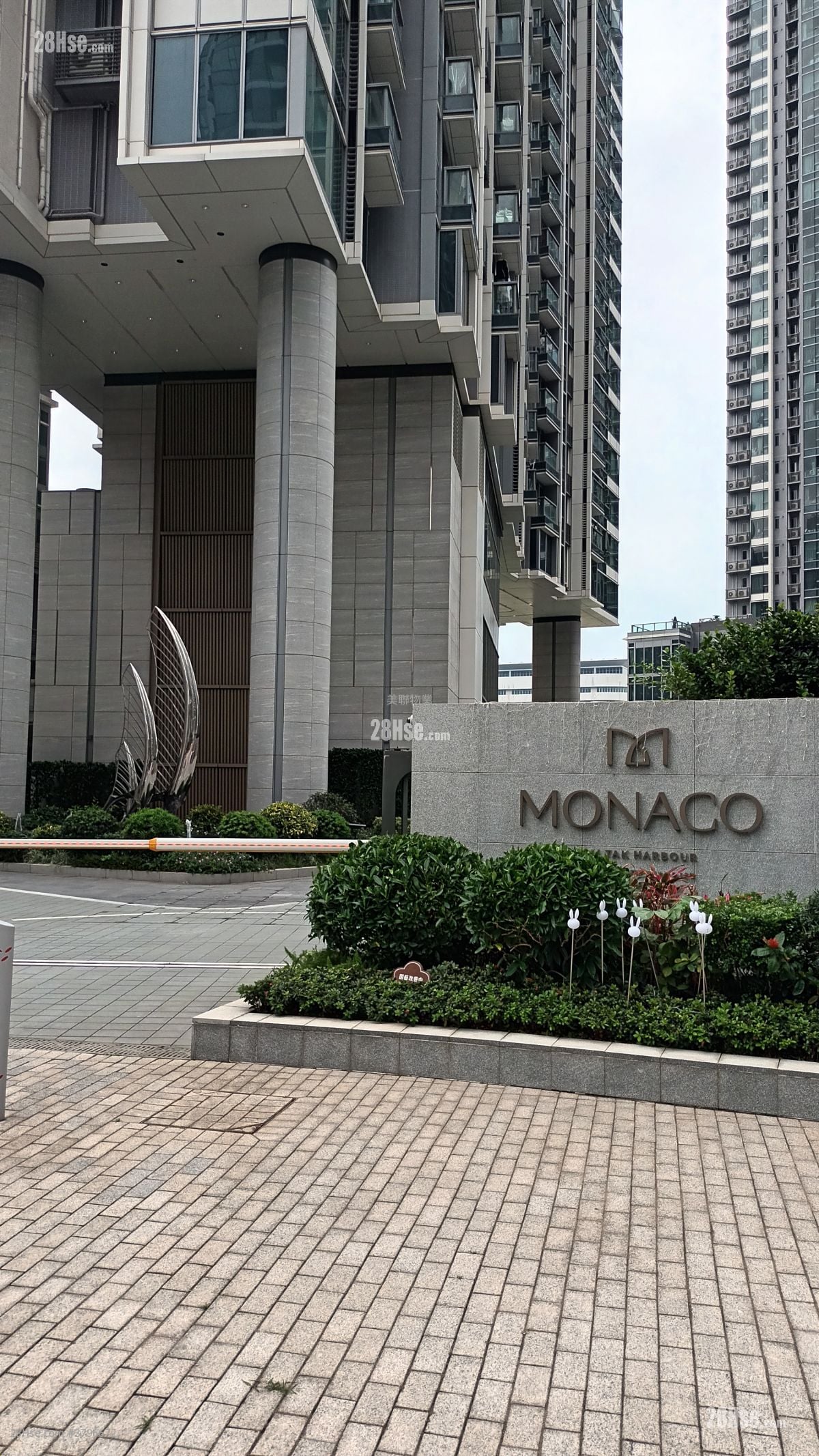 Monaco Rental 2 Bedrooms , 1 Bathroom 446 ft²