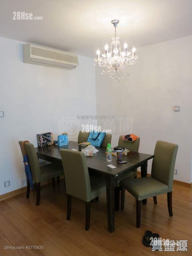 Baguio Villa Sell 3 Bedrooms , 3 Bathrooms 976 ft²