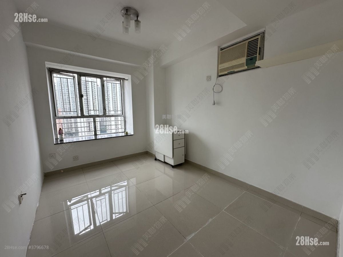 康丽花园 租盘 2 房 362 平方尺