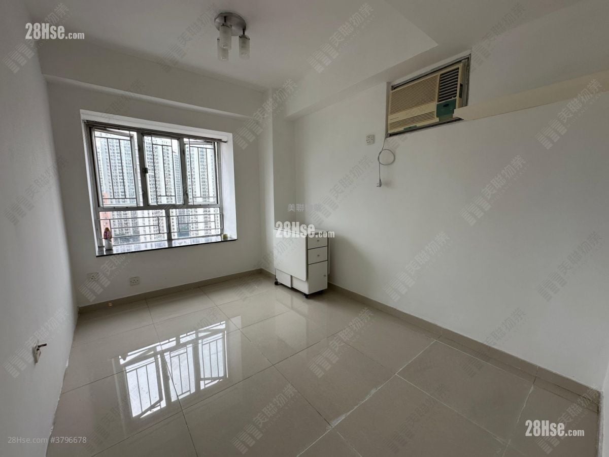 康丽花园 租盘 2 房 362 平方尺