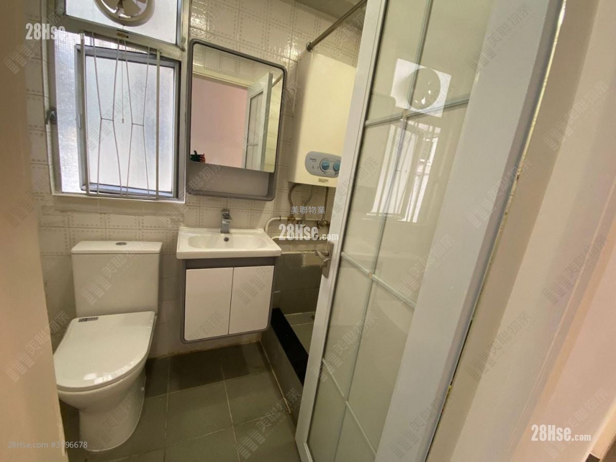 康丽花园 租盘 2 房 362 平方尺