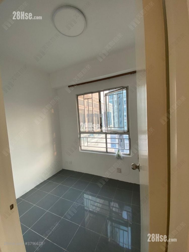 康丽花园 租盘 2 房 362 平方尺