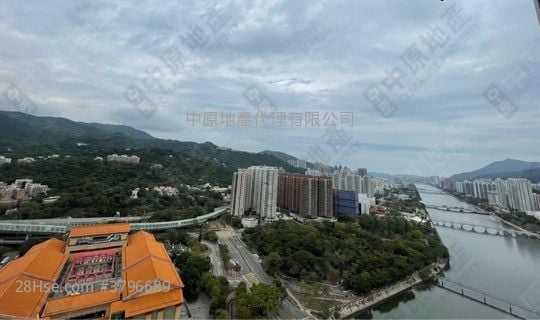 溱岸8号 售盘 4 房 , 3 浴室 1,398 平方尺