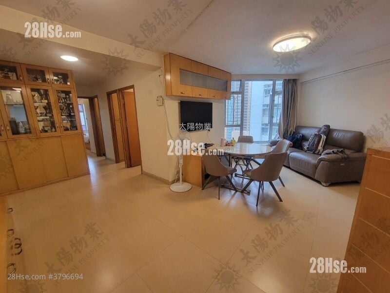 黄埔花园 售盘 4 房 755 平方尺