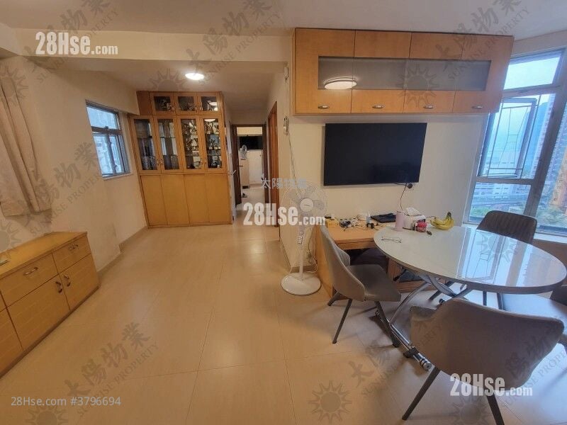 黄埔花园 售盘 4 房 755 平方尺