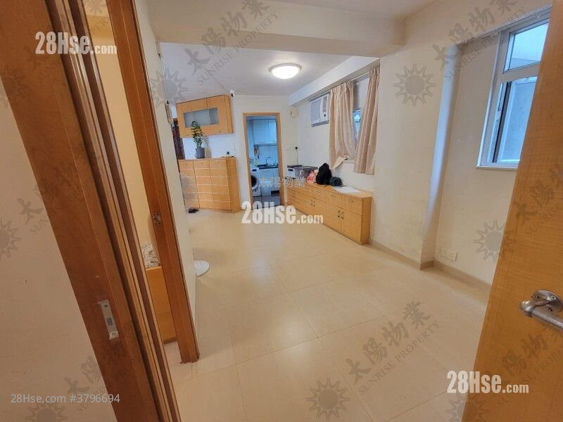 黄埔花园 售盘 4 房 755 平方尺