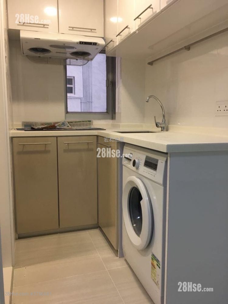 Wai Sun Building Sell 1 Bathroom 256 ft²