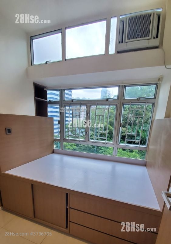 荃景花园 售盘 3 房 495 平方尺