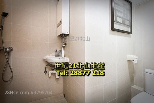 琼峰园 租盘 4 房 , 2 浴室 2,379 平方尺