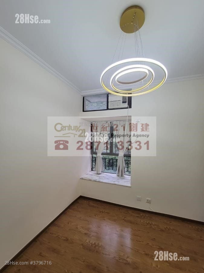 Scenecliff Rental 3 Bedrooms , 2 Bathrooms 765 ft²