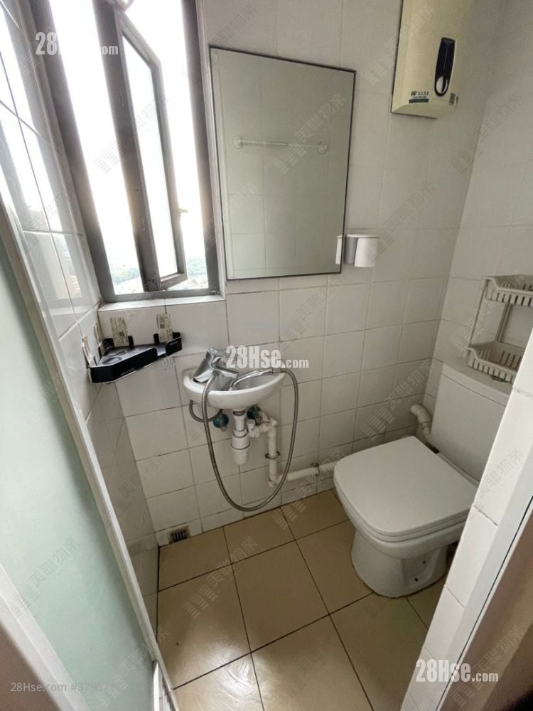 Grand Yoho Rental 3 Bedrooms , 2 Bathrooms 777 ft²