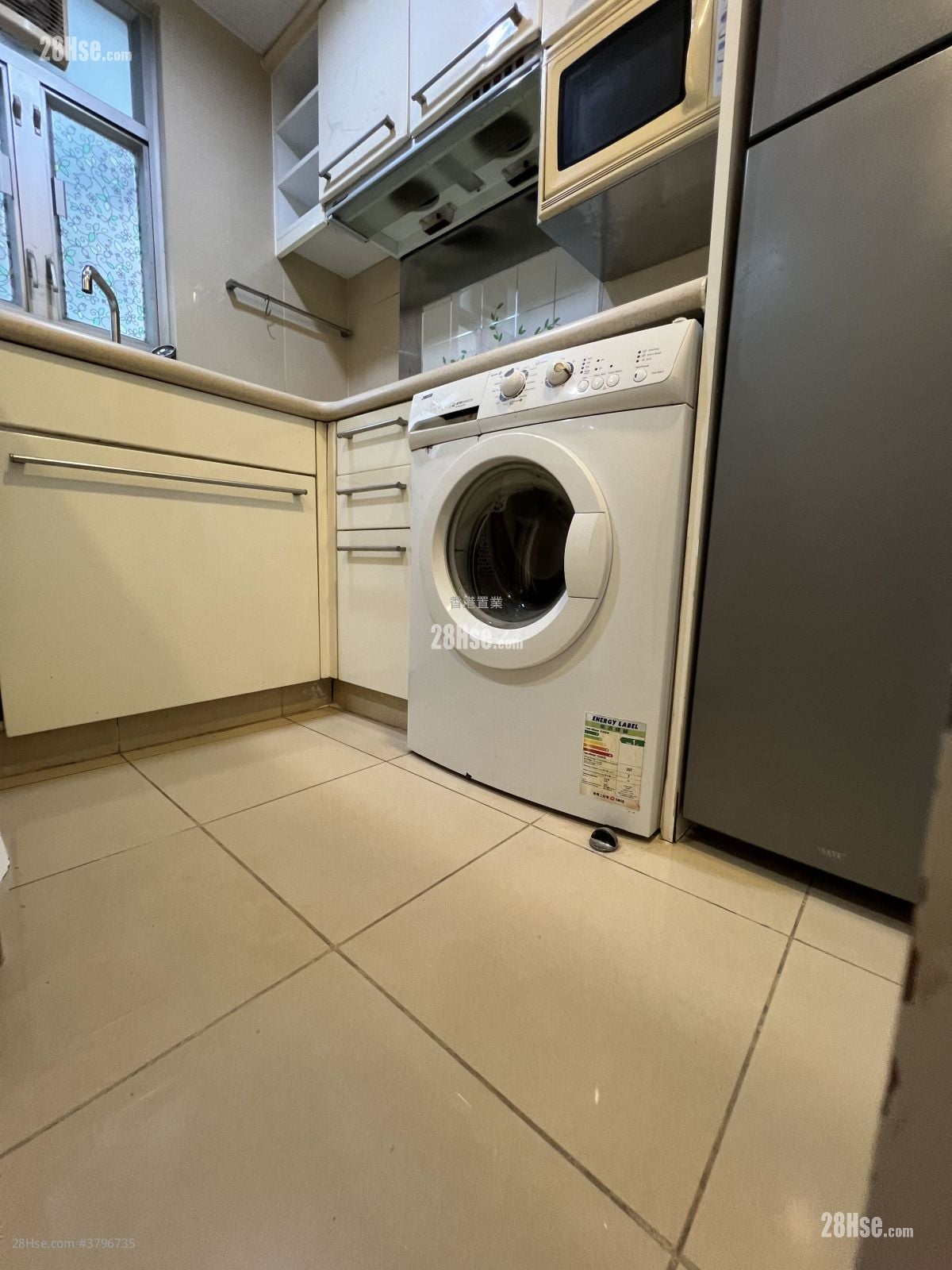 The Pacifica Sell 2 Bedrooms , 1 Bathroom 464 ft²