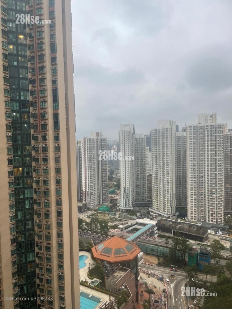 Lung Poon Court Rental 2 Bedrooms , 1 Bathroom 426 ft²