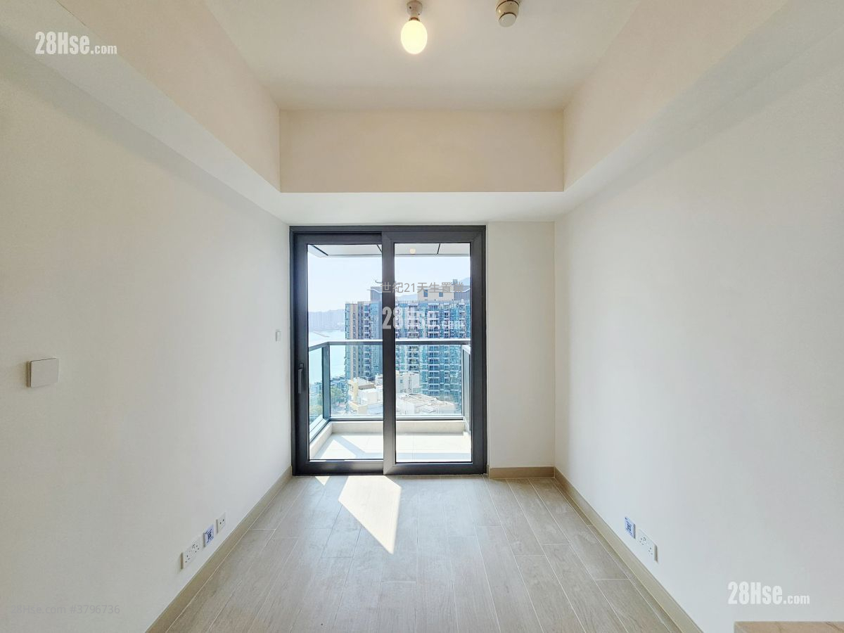 黄金海湾 售盘 2 房 , 1 浴室 439 平方尺