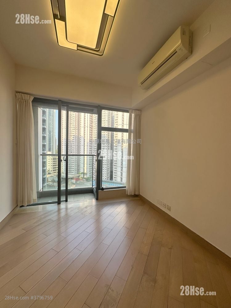 天晋 售盘 3 房 , 3 浴室 826 平方尺