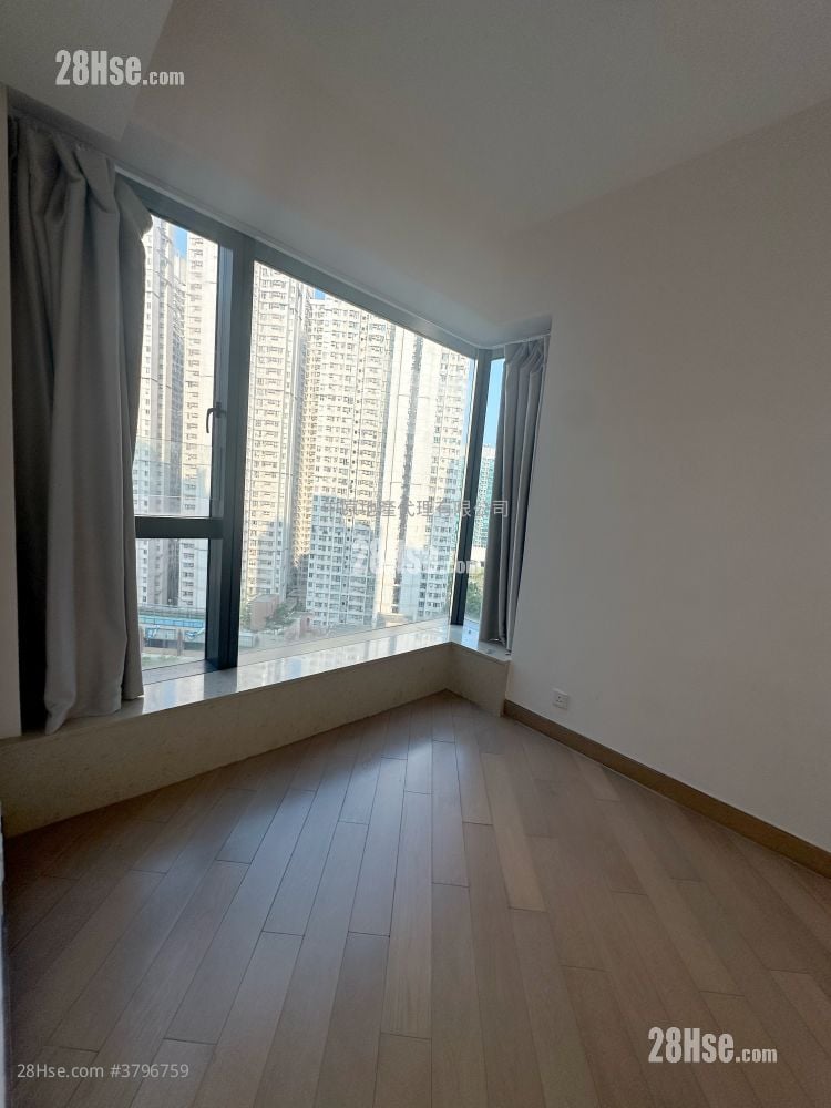 天晋 售盘 3 房 , 3 浴室 826 平方尺