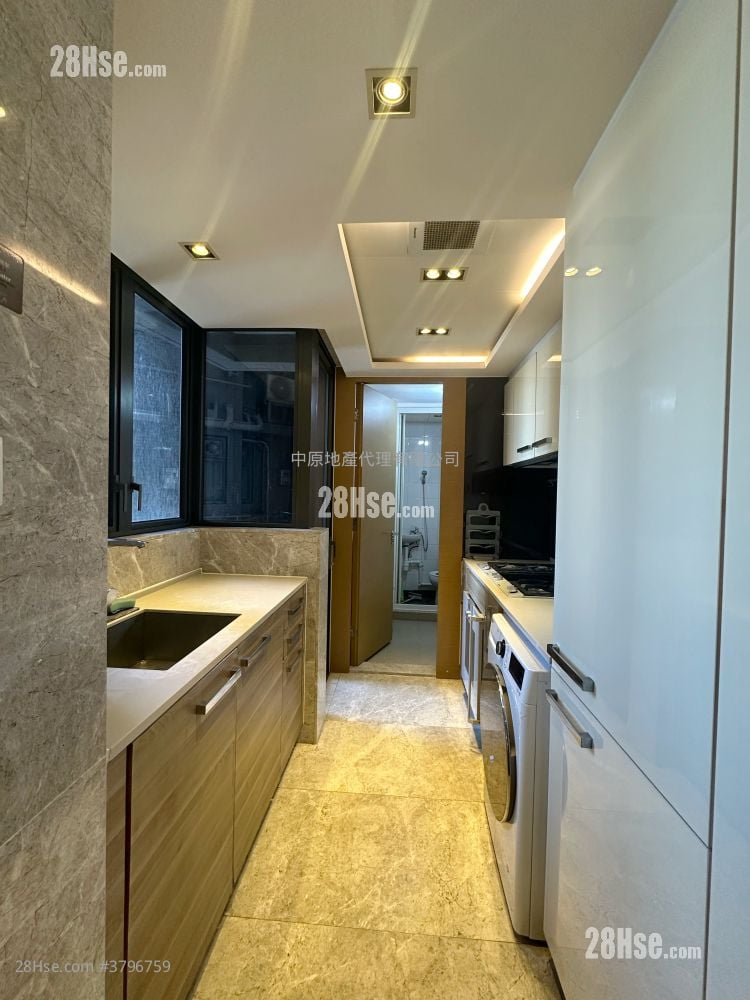 天晋 售盘 3 房 , 3 浴室 826 平方尺