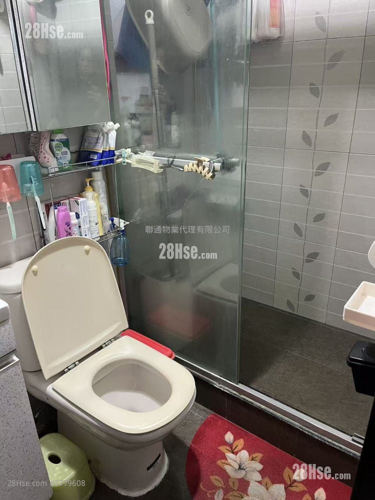 Grandview Garden Sell 2 Bedrooms , 1 Bathroom 354 ft²