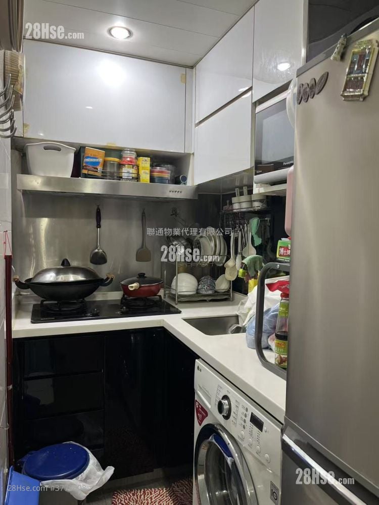 Grandview Garden Sell 2 Bedrooms , 1 Bathroom 354 ft²