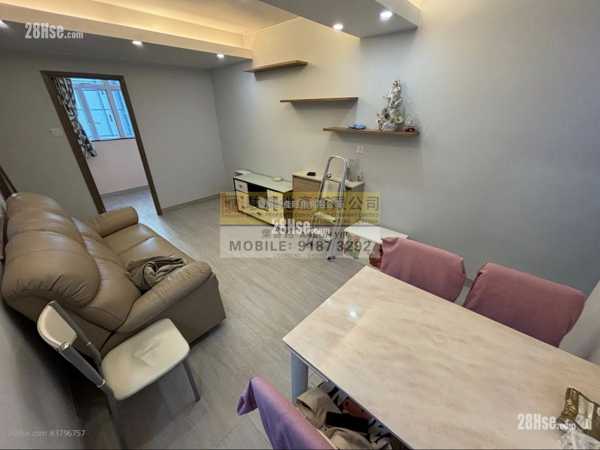 广兴大厦 售盘 2 房 , 1 浴室 389 平方尺