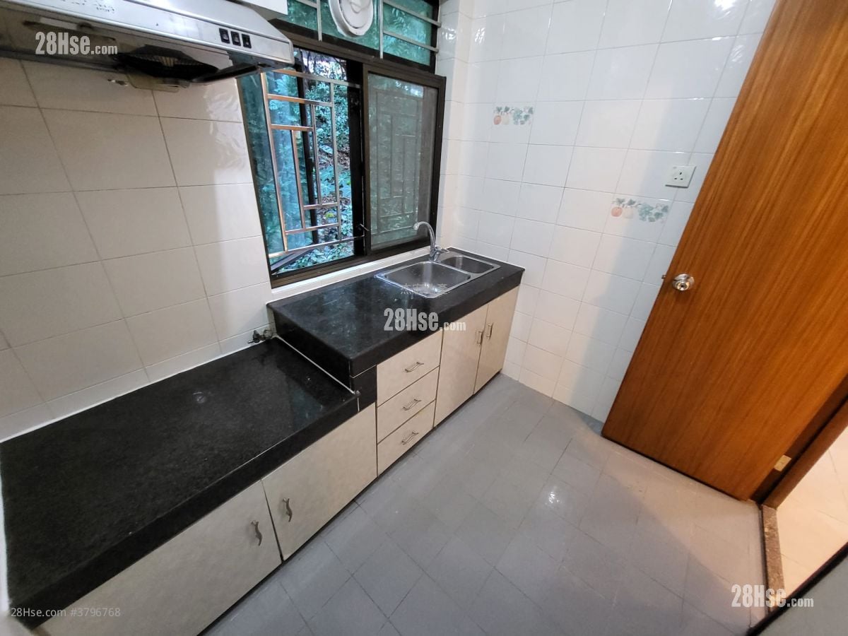 kitchen: Hin Tin Village Rental 3 Bedrooms , 2 Bathrooms