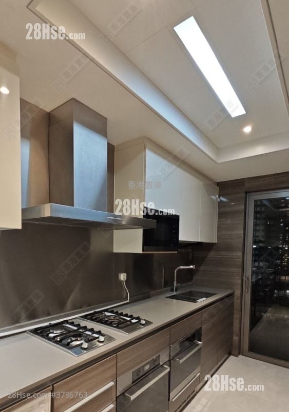 The Austin Rental 3 Bedrooms , 2 Bathrooms 966 ft²