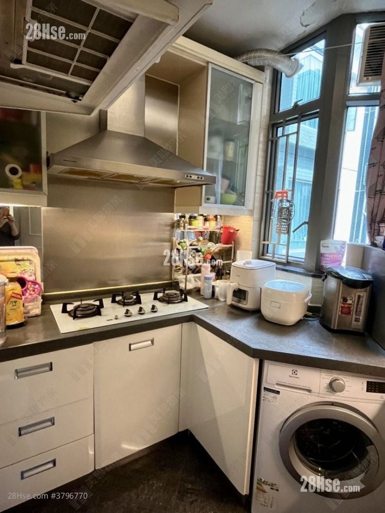 朗逸峰 售盘 2 房 629 平方尺