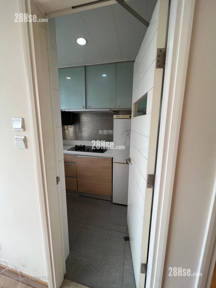 立坊 租盘 2 房 , 1 浴室 395 平方尺