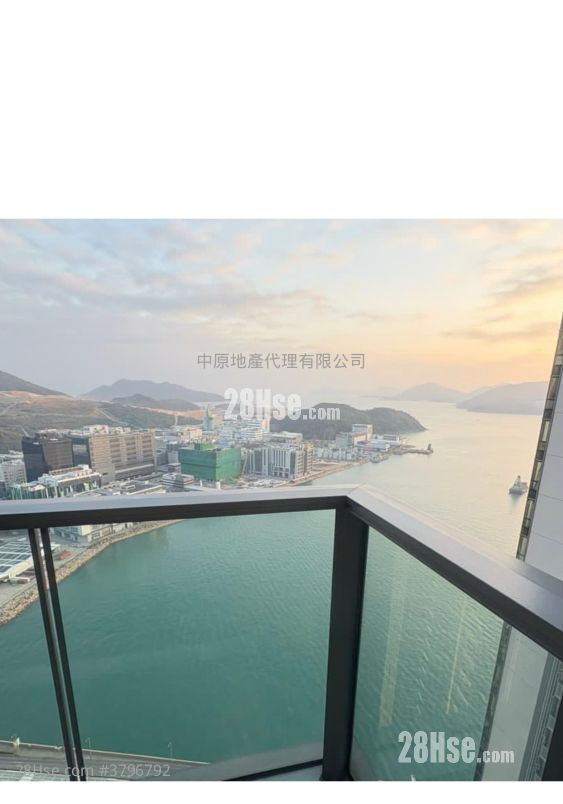 Marini Sell 2 Bedrooms , 1 Bathroom 545 ft²