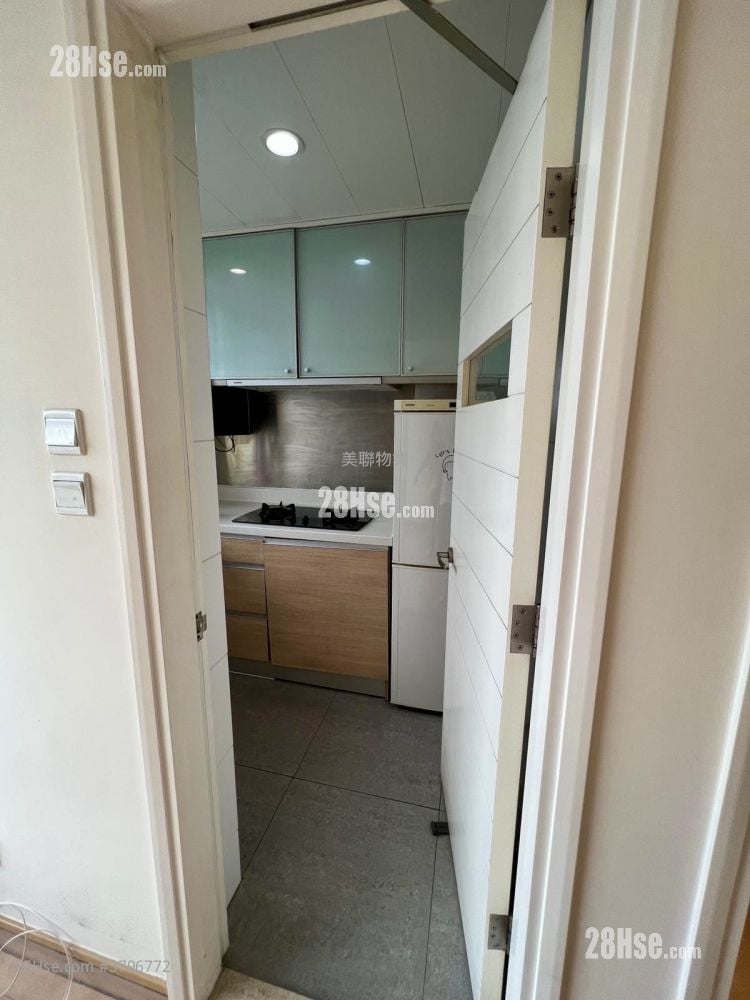 立坊 租盘 2 房 , 1 浴室 395 平方尺