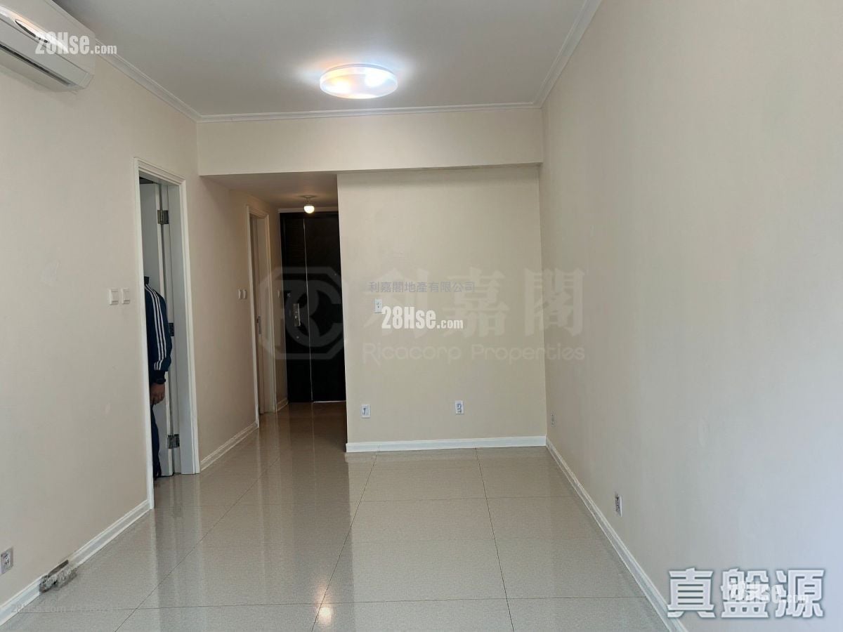 The Beaumount Sell 2 Bedrooms 499 ft²