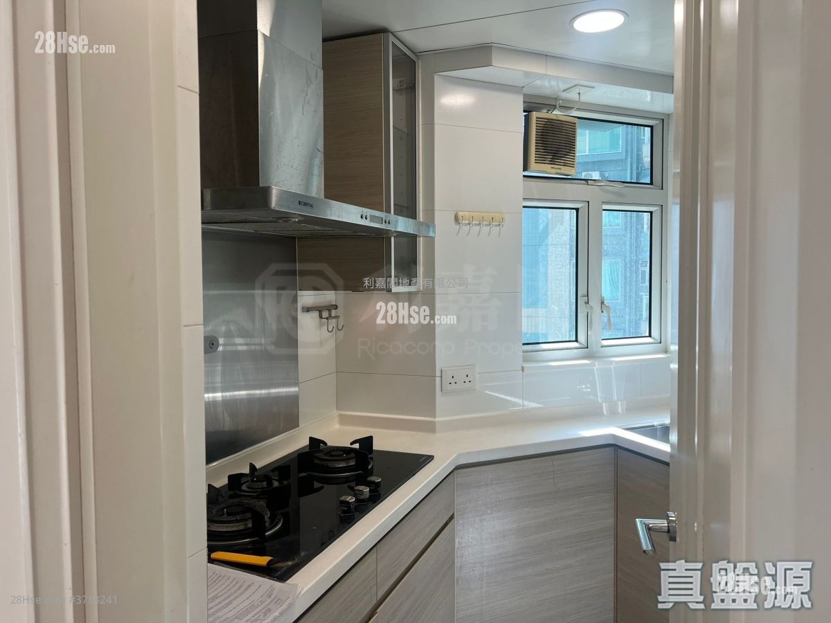 The Beaumount Sell 2 Bedrooms 499 ft²