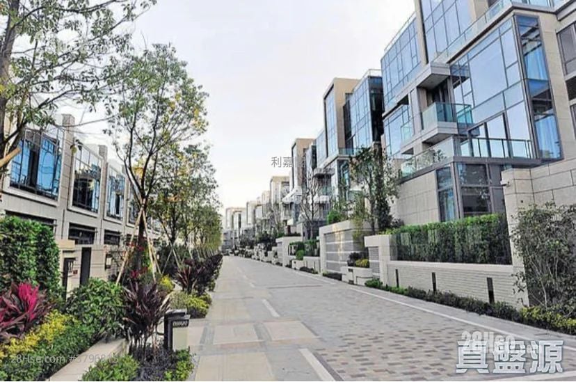 尔峦 售盘 2 房 , 1 浴室 466 平方尺