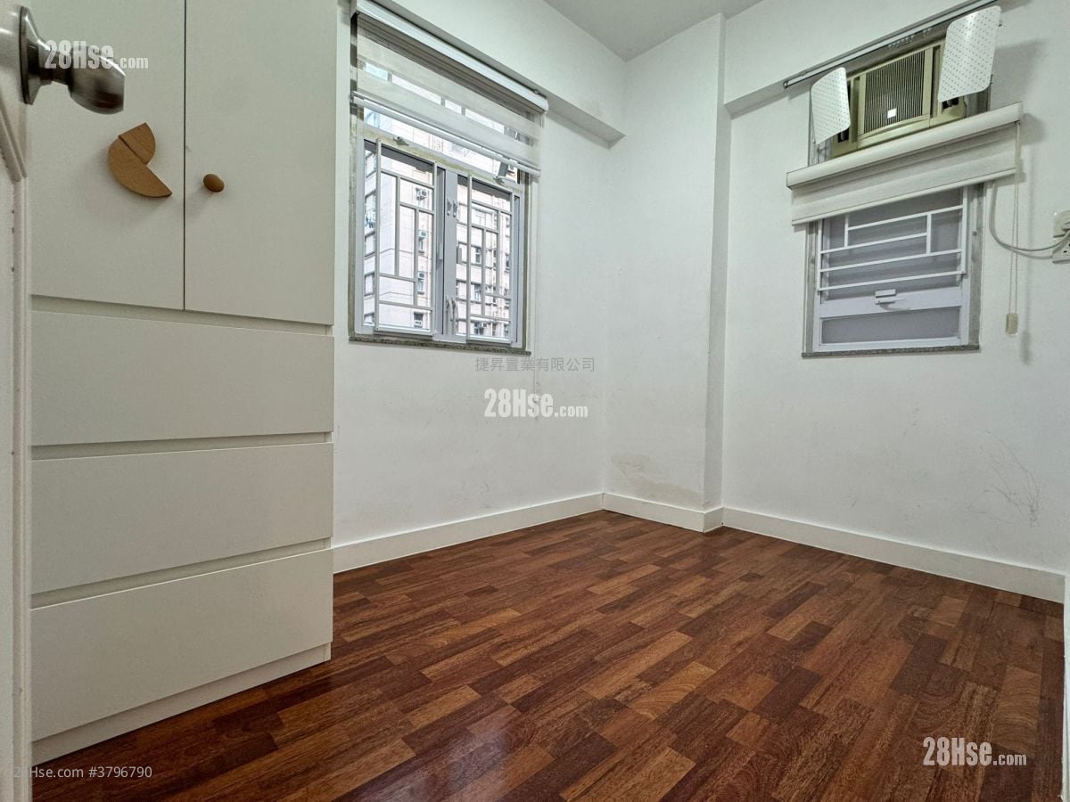 黄埔新村 售盘 3 房 , 1 浴室 425 平方尺