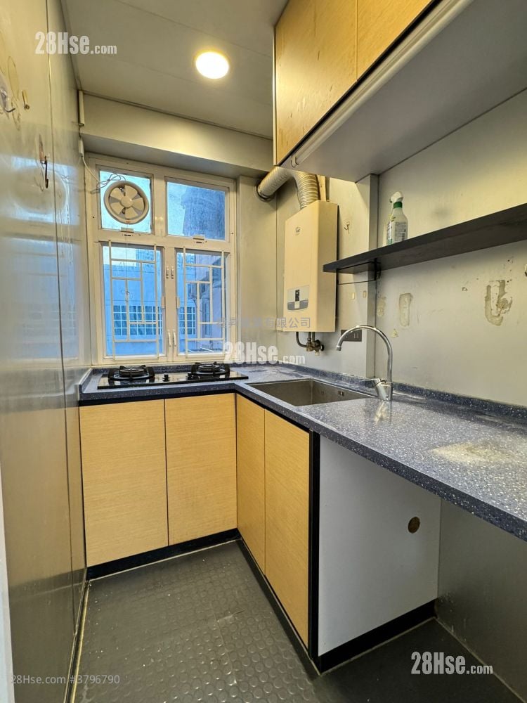 黄埔新村 售盘 3 房 , 1 浴室 425 平方尺