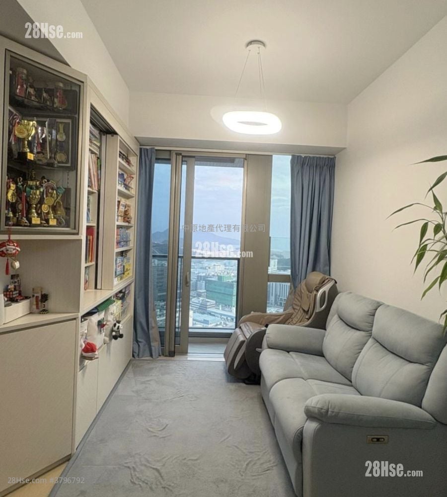 Marini Sell 2 Bedrooms , 1 Bathroom 545 ft²