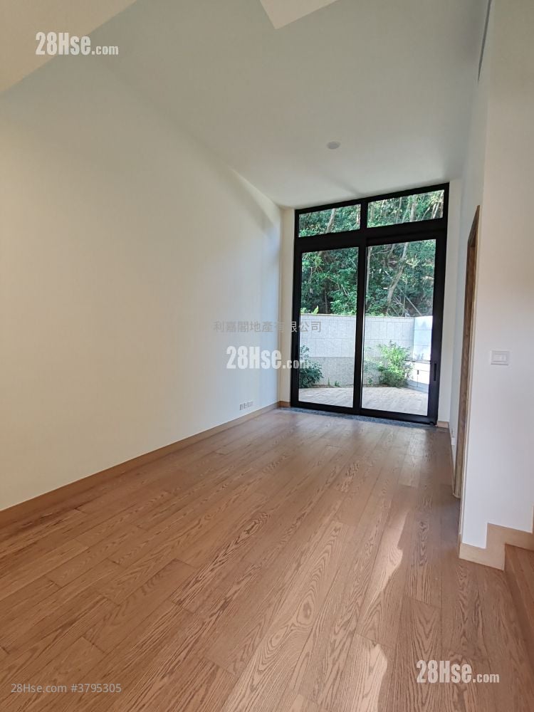 El Futuro Rental 3 Bedrooms , 2 Bathrooms 912 ft²