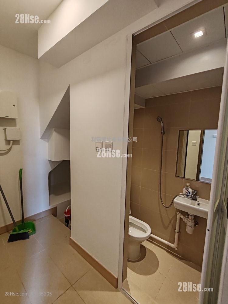 El Futuro Rental 3 Bedrooms , 2 Bathrooms 912 ft²