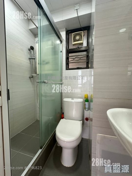 伟华中心 售盘 1 房 297 平方尺