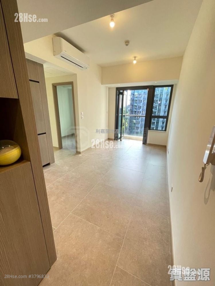 Wetland Seasons Park Rental 2 Bedrooms , 1 Bathroom 451 ft²