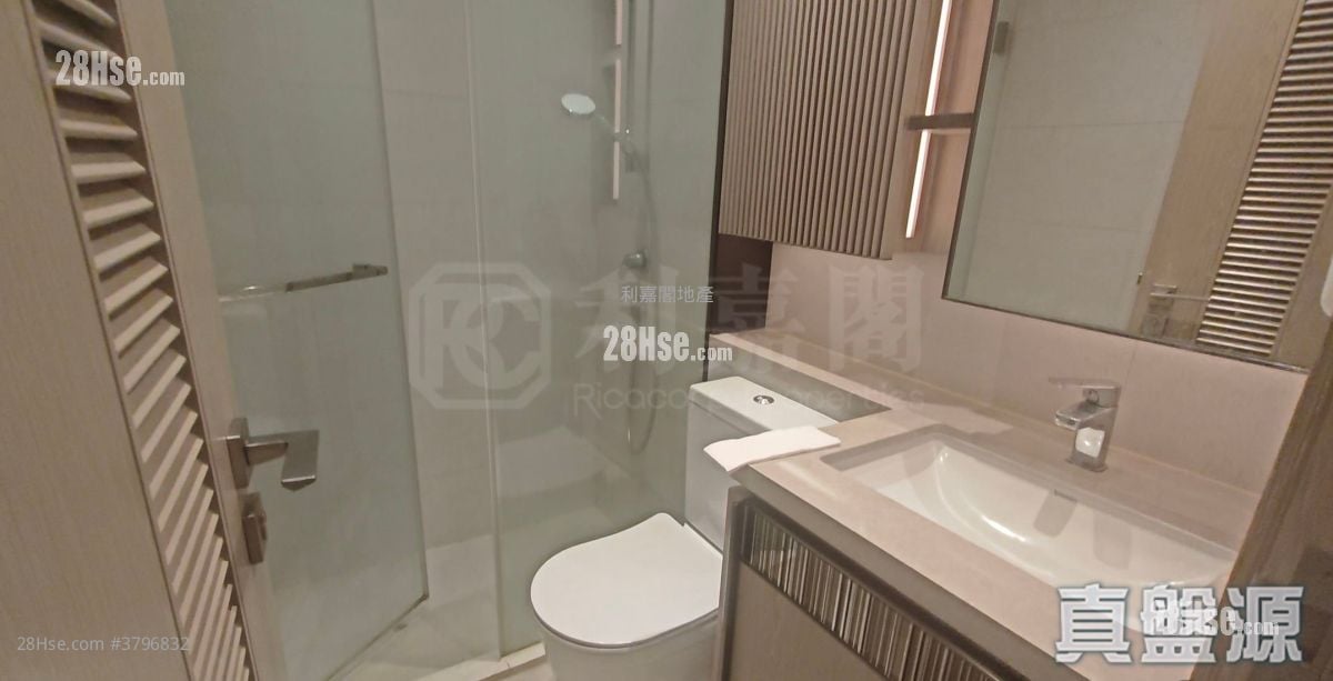 Wetland Seasons Park Rental 2 Bedrooms , 1 Bathroom 451 ft²