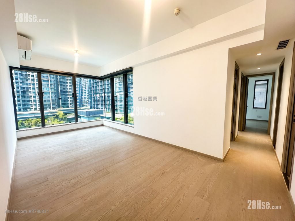 The Southside Rental 3 Bedrooms , 3 Bathrooms 773 ft²