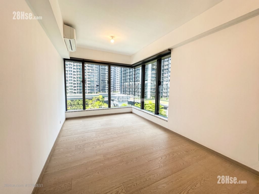 The Southside Rental 3 Bedrooms , 3 Bathrooms 773 ft²