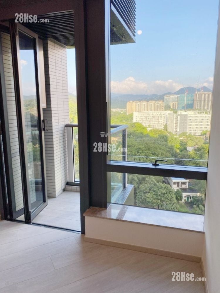 The Royale Sell 1 Bedroom , 1 Bathroom 292 ft²