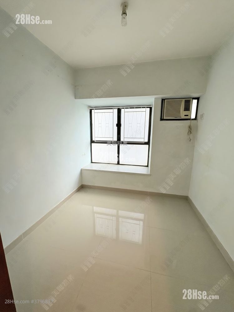 冠峰园 售盘 720 平方尺