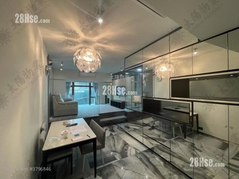 半岛豪庭 售盘 3 房 791 平方尺