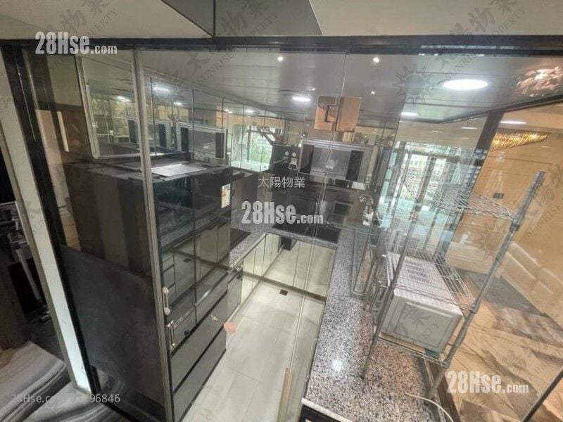 半岛豪庭 售盘 3 房 791 平方尺