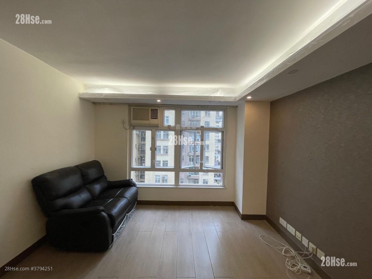 Mei Foo Sun Chuen Sell 2 Bedrooms 412 ft²