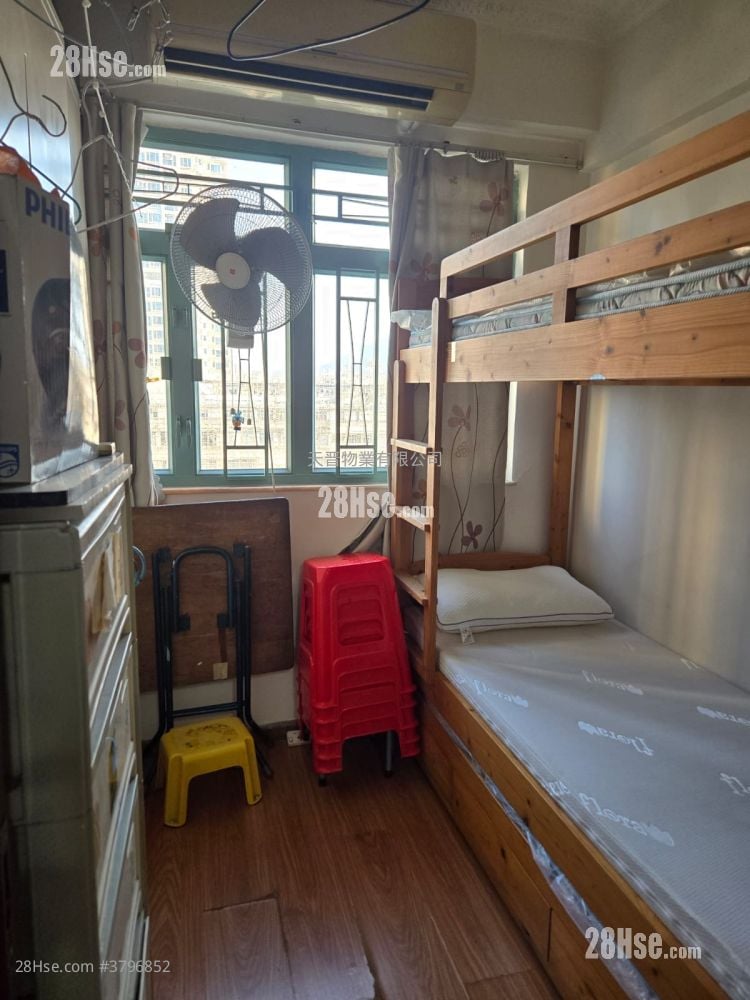 定安大厦 售盘 3 房 , 2 浴室 461 平方尺